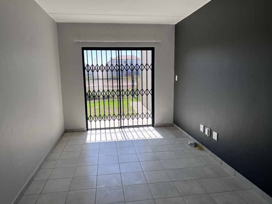 To Let 2 Bedroom Property for Rent in Parklands North Western Cape